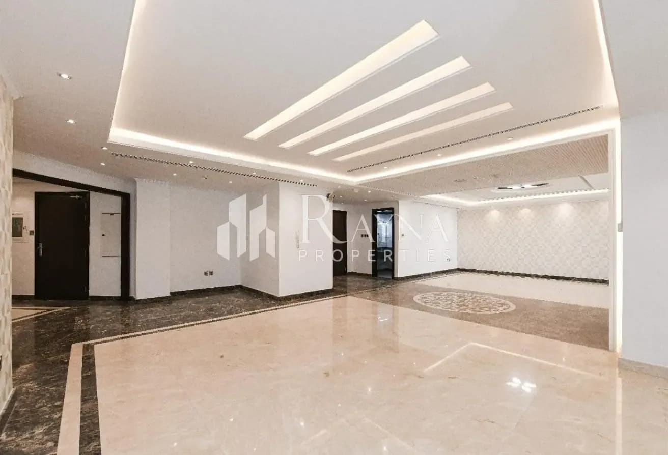 Penthouse | 4 bedrooms  | Godolphin Stable Views